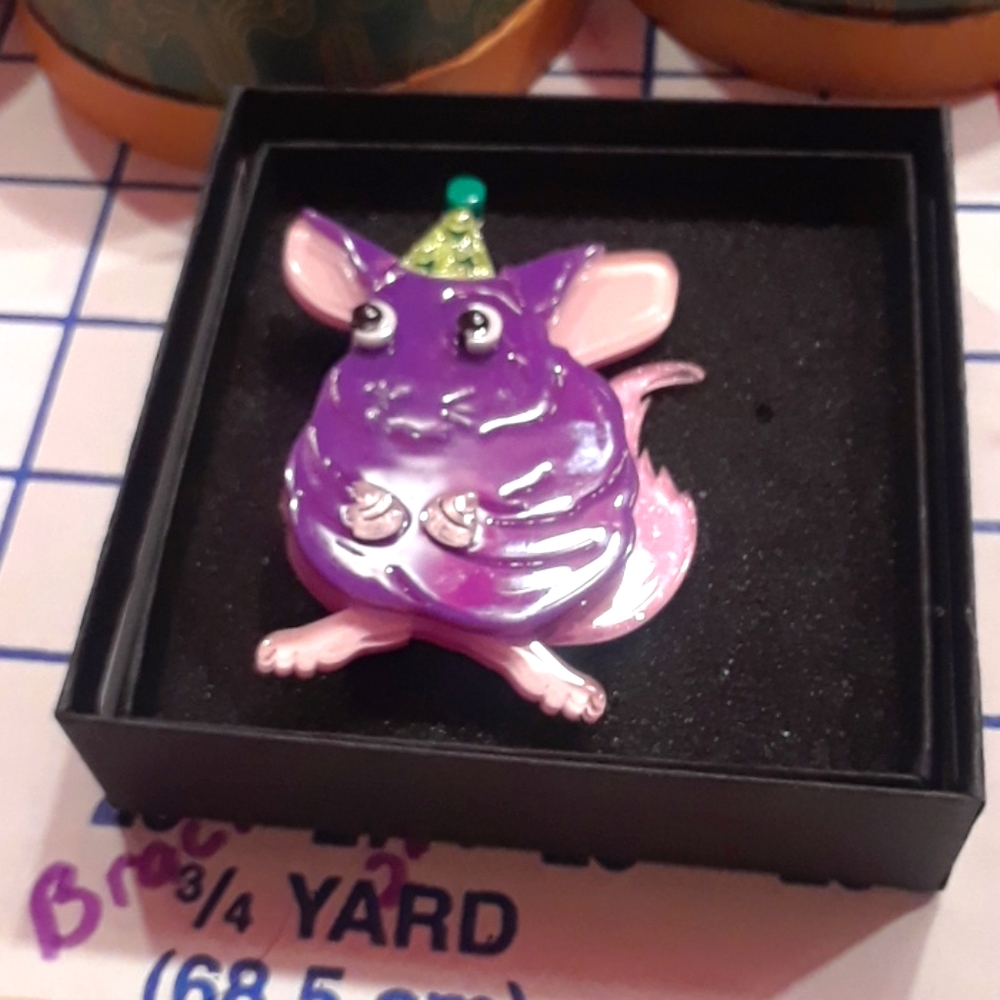 Erstwilder Collector Pin